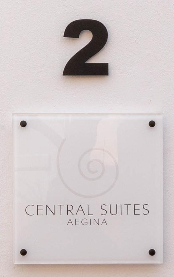 Central Suites Aegina 2 Eksteriør bilde
